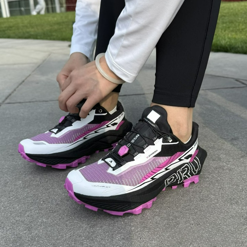 Klassieke merk unisex trailrun - Outdoor Sport Brand recensie en prijs